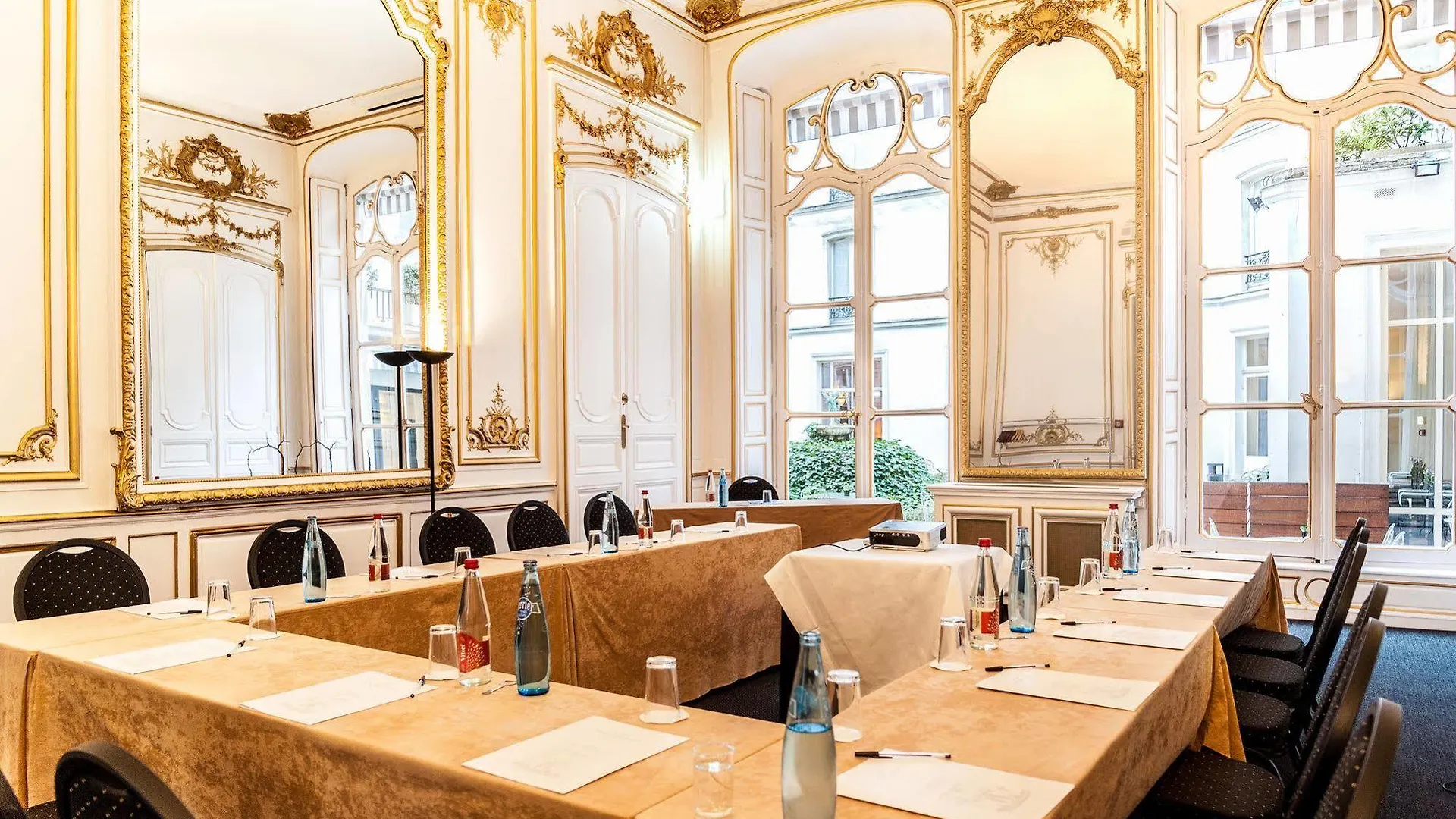 Apartment Les Appartements Saint James Albany Paris